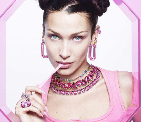 Bella Hadid è il nuovo volto Swarovski Bella Hadid per Swarovski Pink