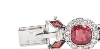 I gioielli Cartier impreziosiscono l’asta Bolaffi in partenza il 13 Ottobre Dettaglio bracciale Cartier per aste Bolaffi