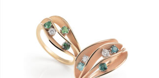 Le nuove creazioni di Annamaria Cammilli, ispirate dal deserto e dalle onde del mare Anelli Dune Color Series, oro arancio albicocca 18 kt con tormaline verdi e oro rosa champagne 18 kt con tormaline azzurre