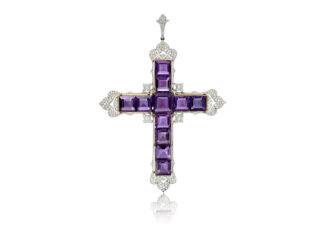 Storia dell’Attallah Cross, uno dei gioielli più cari a Lady Diana all’asta da Sotheby’s The Attallah Cross Sotheby's.