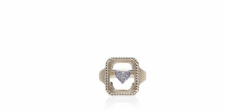 Arriva la Festa della mamma. Alla scoperta della sua storia con le proposte dei gioiellieri statunitensi Ring Crystal Heart di Rainbow K.