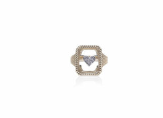 Arriva la Festa della mamma. Alla scoperta della sua storia con le proposte dei gioiellieri statunitensi Ring Crystal Heart di Rainbow K.