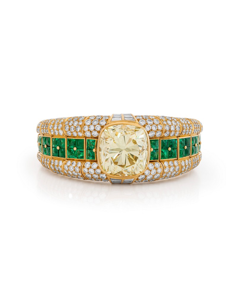 Bracciale Bulgari con smeraldo e diamanti fancy