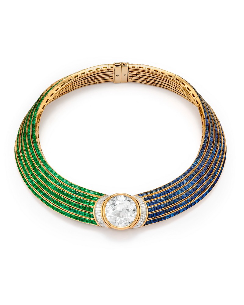 Collana Bulgari con diamanti, zaffiri e smeraldi