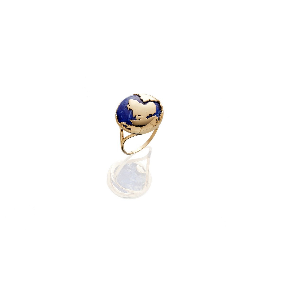 Anello in oro giallo con Lapislazzuli di Latitude Jewelry
