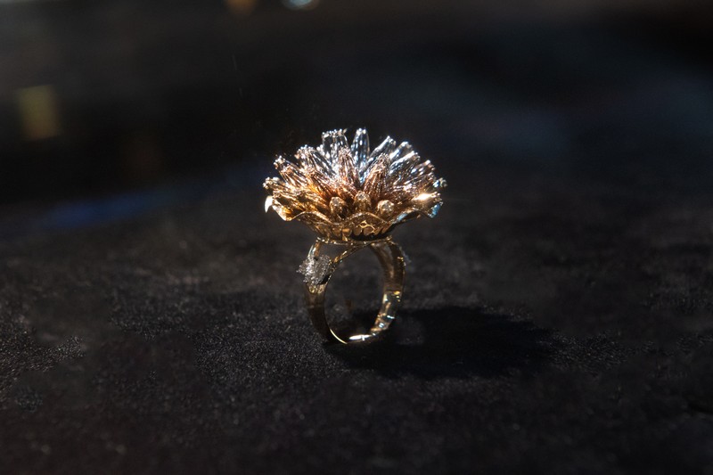 Anello “Fuochi d’artificio” di Artlinea, Oroarezzo 2023
