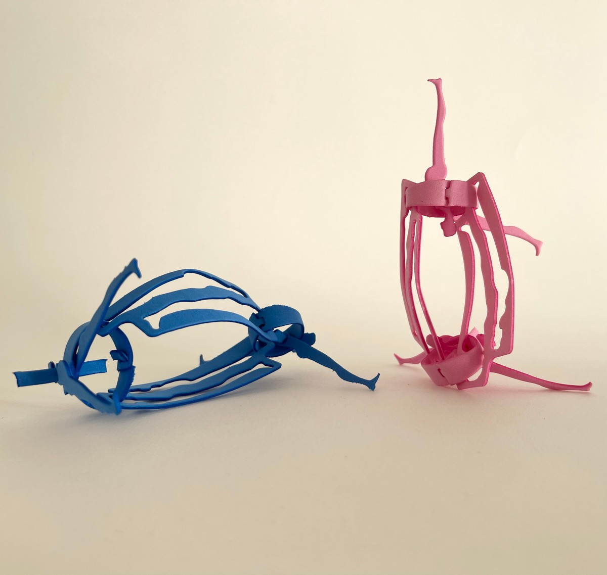 Roberto Zanon, Bracciale Primadopo, 2021.Bracciale in Gomma Eva, in taglio laser.