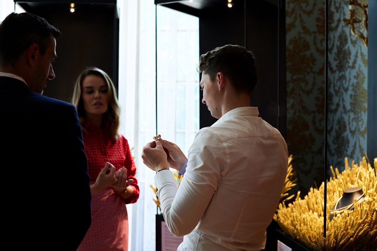La mostra di Strong & Precious Art Foundation organizzata da Jewels Basel.