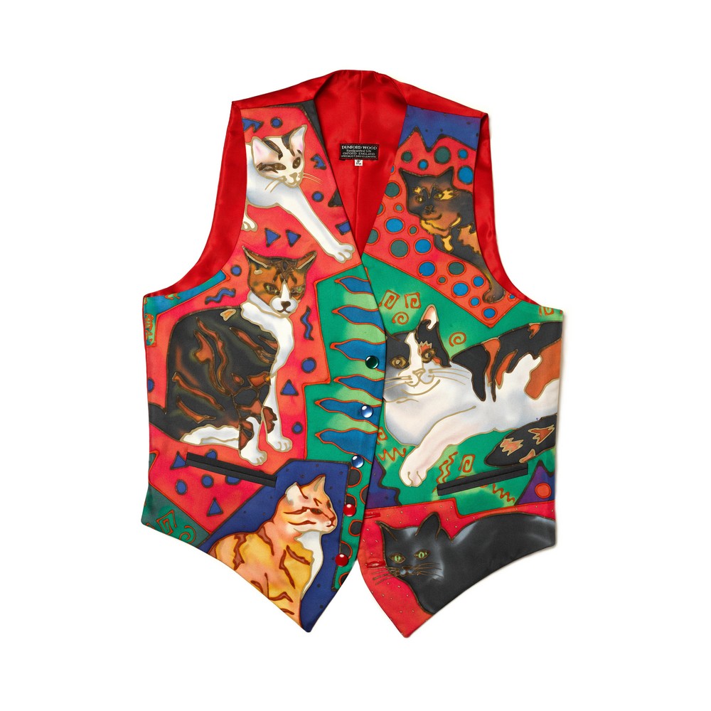 Il gilet con raffigurati i sei gatti di Freddie Mercury.