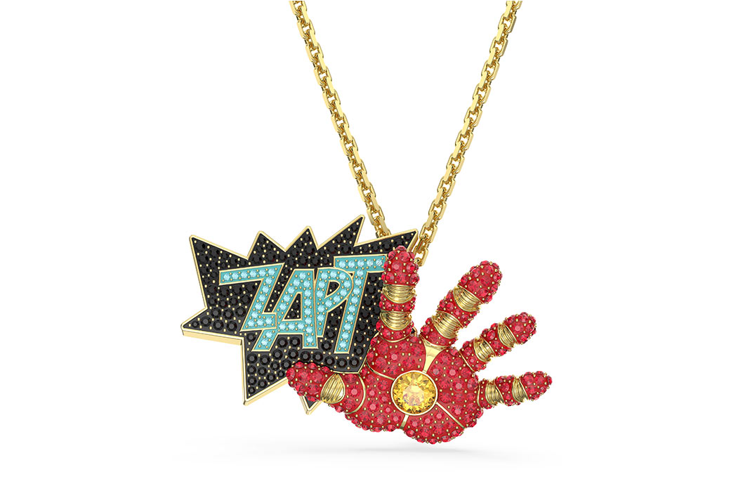 Swarovski-Marvel-bracciale-Iron-Man-HOME Ciondolo-spilla Swarovski dedicato ad Iron Man.