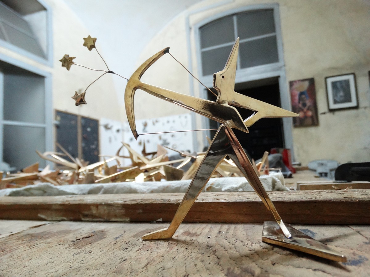 Riccardo Dalisi con Avventura di Latta, Arcere delle stelle. 