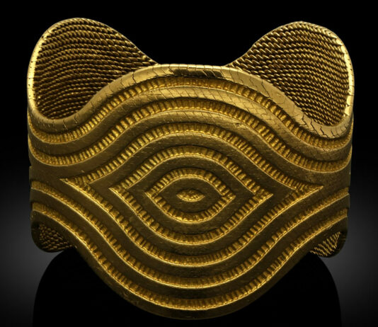 L’eredità Lenfant nel bracciale Tissu Milanais, la scelta Hancocks di ottobre Bracciale in oro ‘Tissu Milanais’ di Lenfant, Collezione ‘Optical’