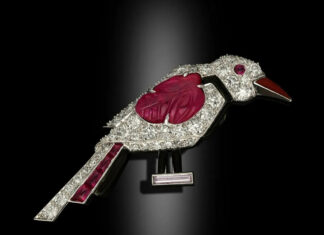 Dalla Belle Époque arriva la spilla Art Déco di Cartier, scelta da Hancocks come gioiello di Novembre Spilla Cartier Hancocks London