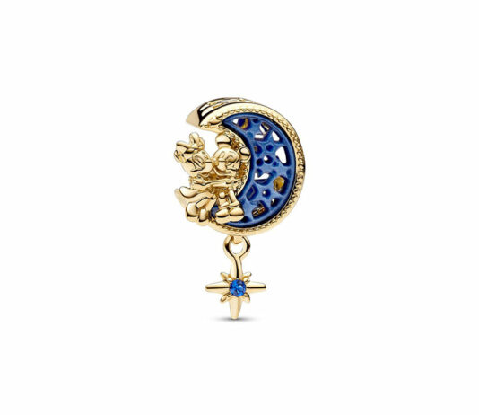 Topolino e Minnie sulla Luna: la proposta natalizia di Pandora con Disney Charm Pandora Mickey Mouse e Minnie