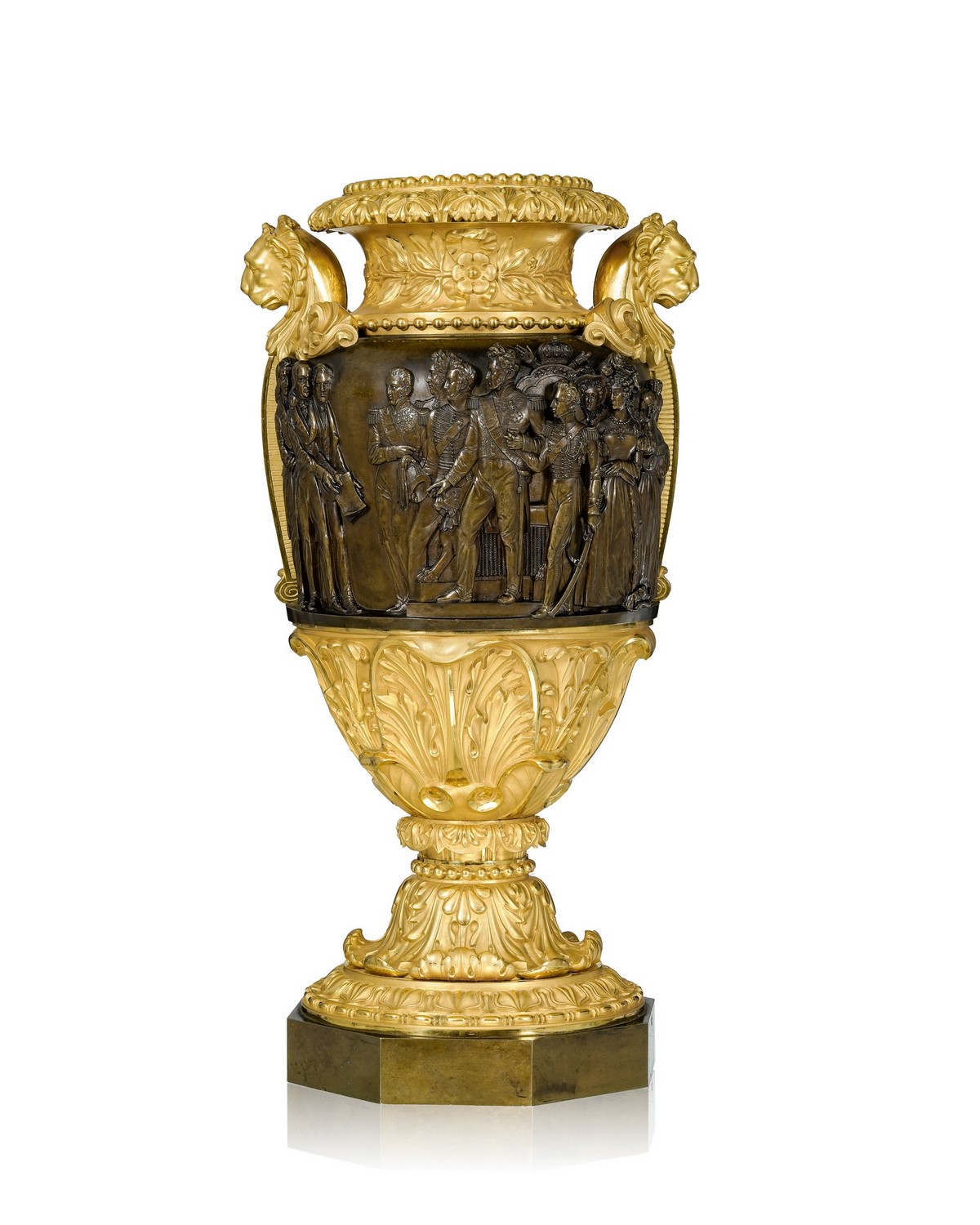 Vaso-urna in bronzo del 1936. 