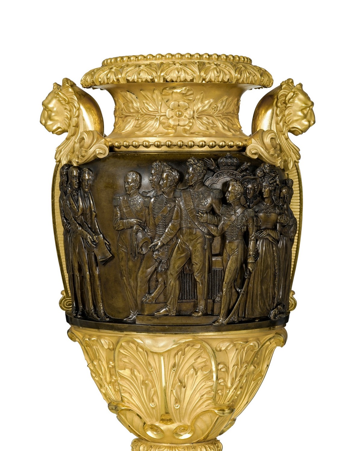 Vaso-urna in bronzo del 1936, dettaglio.
