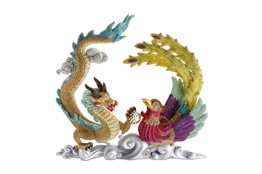 Swarovski_Celebrate-the-Year-of-Dragon-2024_Chinese-Zodiac-Collection_HOME Dragon & Phoenix Myriad con 30.500 cristalli