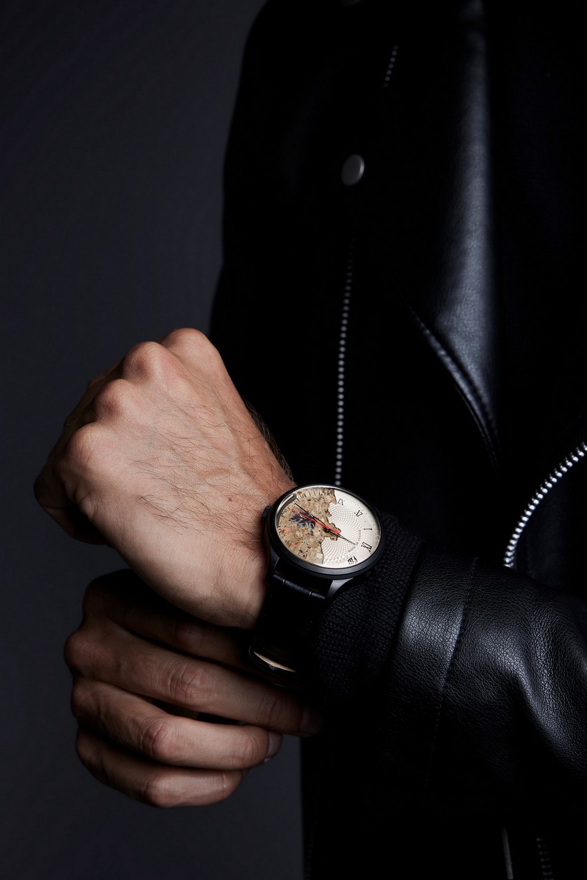 Orologio “Wind of Change” indossato
