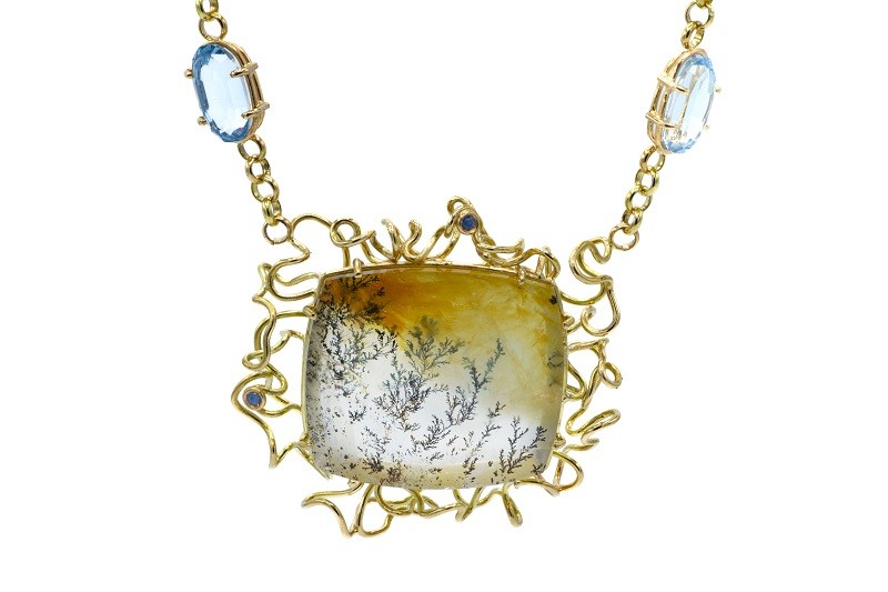 Collana di Simone Cipolla.