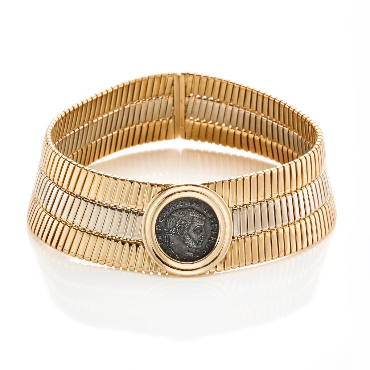 Choker Bulgari in oro bicolore e moneta in bronzo