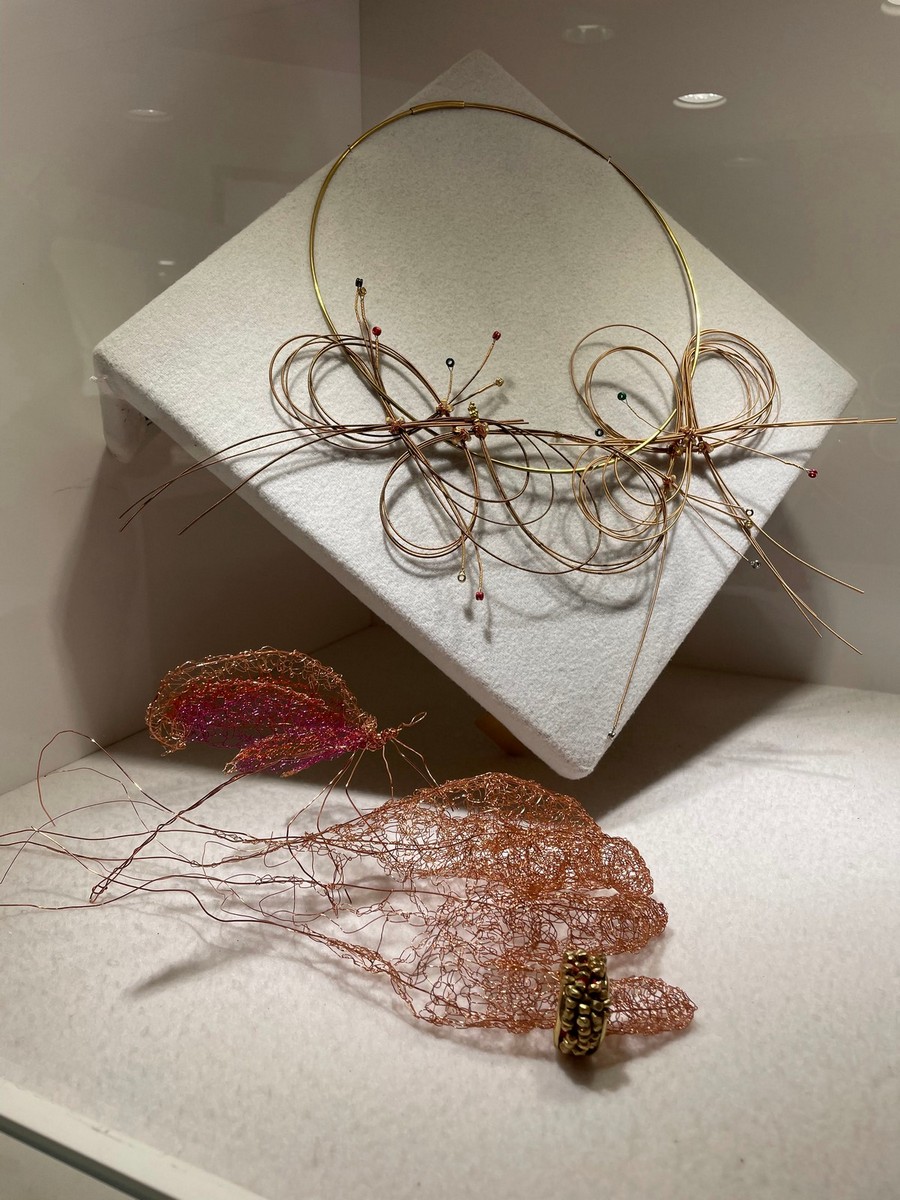 Gioiello “Alla Ricerca dell’Infinito” di Elena Berti