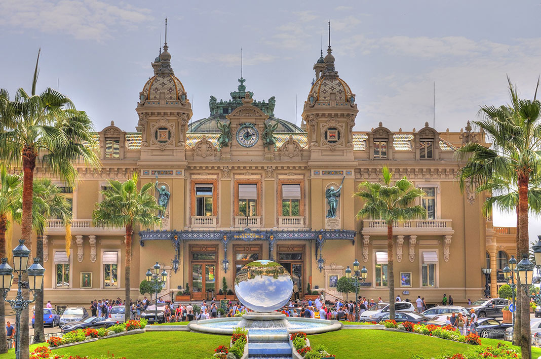 4096px-Casinò_-_panoramio-home Il Casinò di Monte Carlo