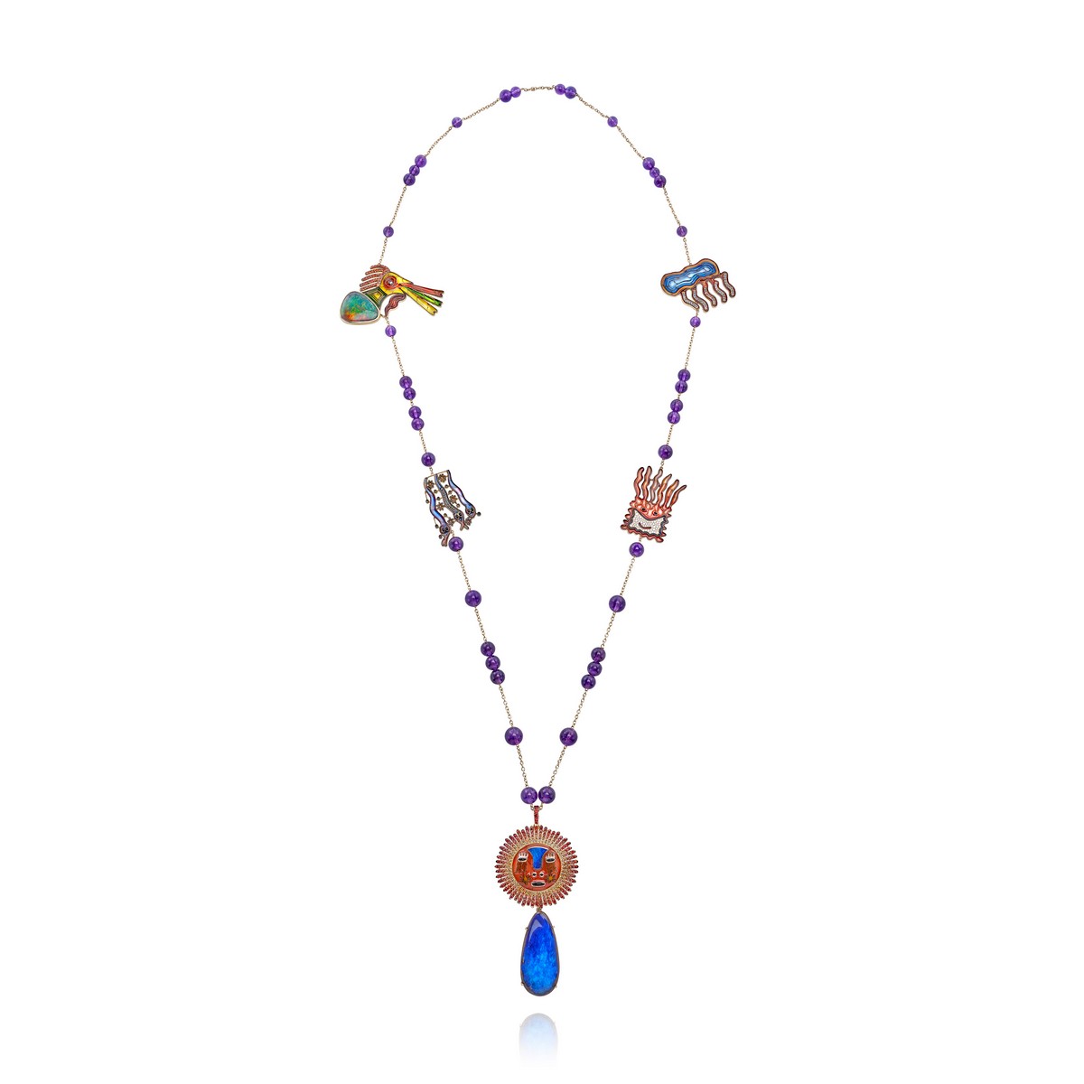 La collana degli Huichol. In alto a sinistra, “Roccia personificata”; in alto a destra, “La Nuvola Hai”; in basso a sinistra, “Tre Serpenti”; in basso a destra, “Il Fuoco Tai”; come pendente, “Il Sole Tau"