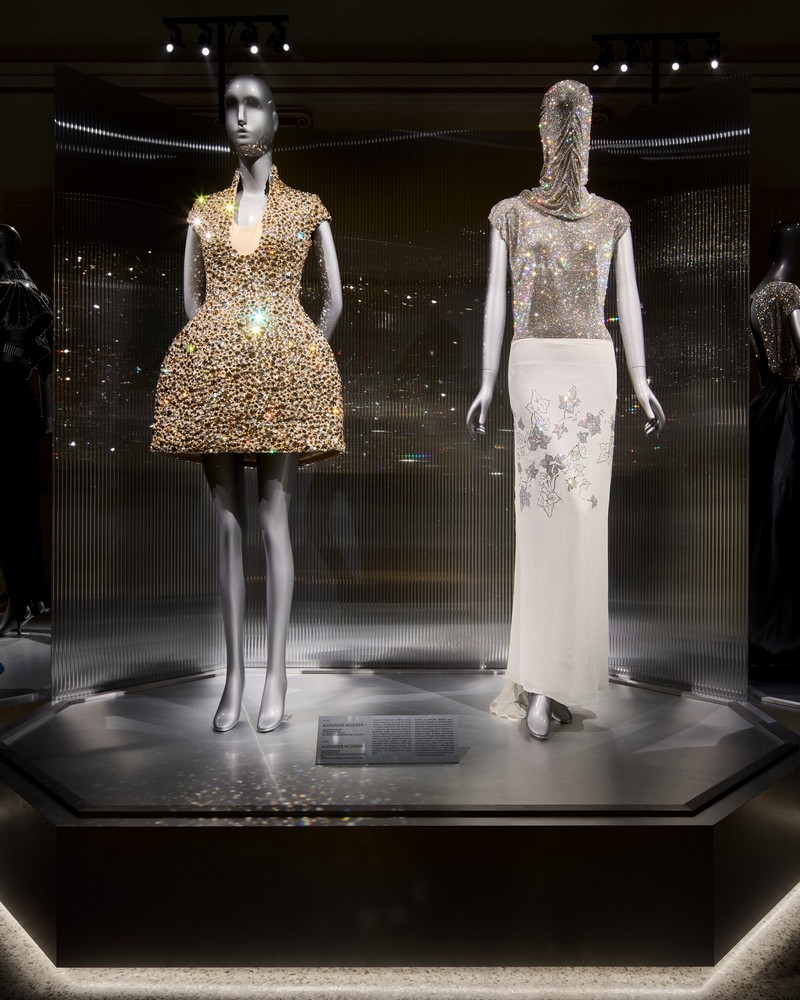 Future History, dalla mostra Masters of Light di Swarovski