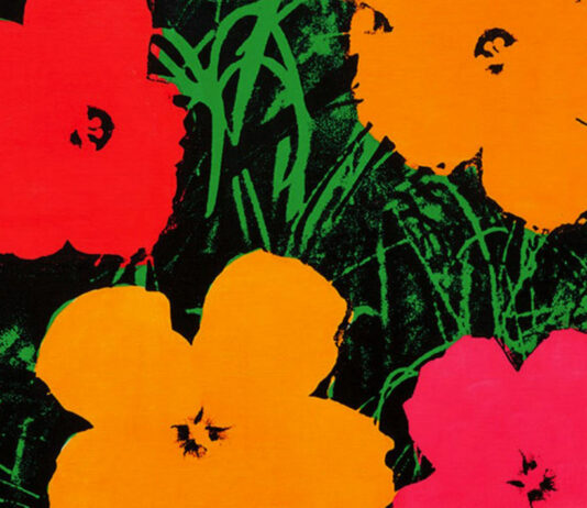 In mostra a Barcellona le spille di Tore Svensson ispirate ai fiori di Andy Warhol Serigrafia “Flowers” di Andy Warhol, particolare.
