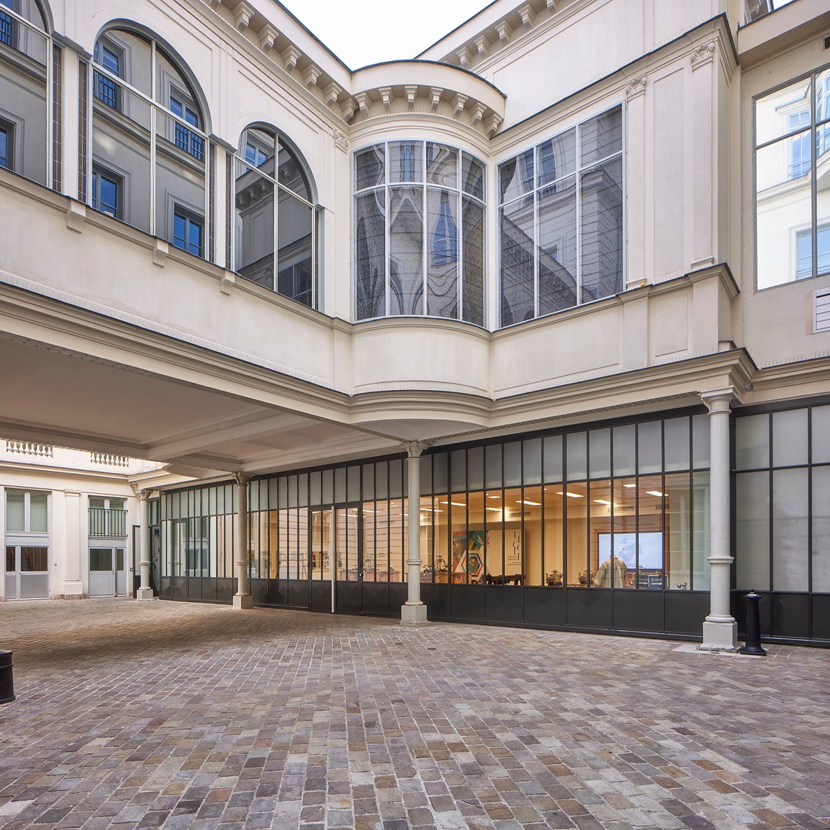 Hôtel de Mercy-Argenteau, esterno