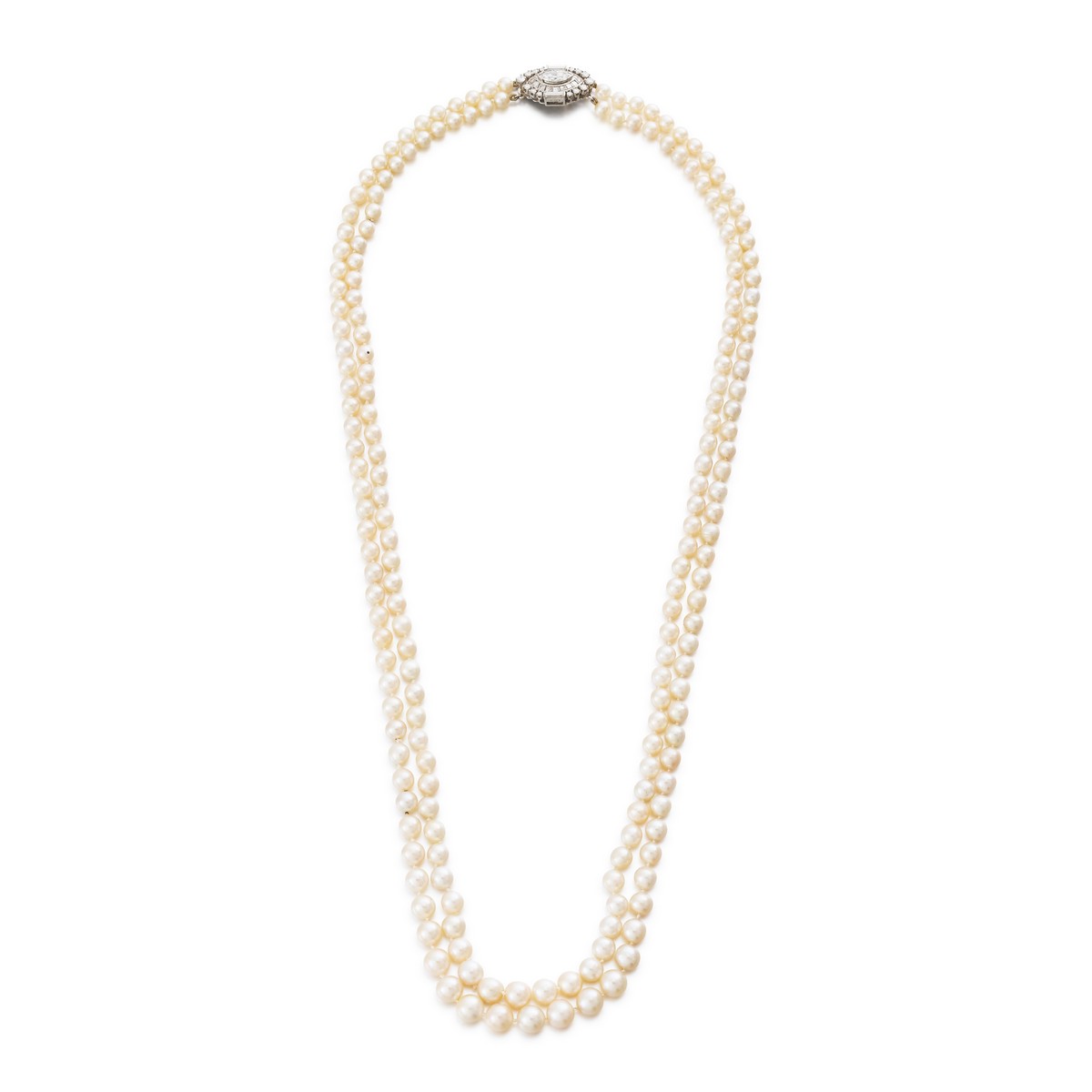 Collana di perle naturali e diamanti