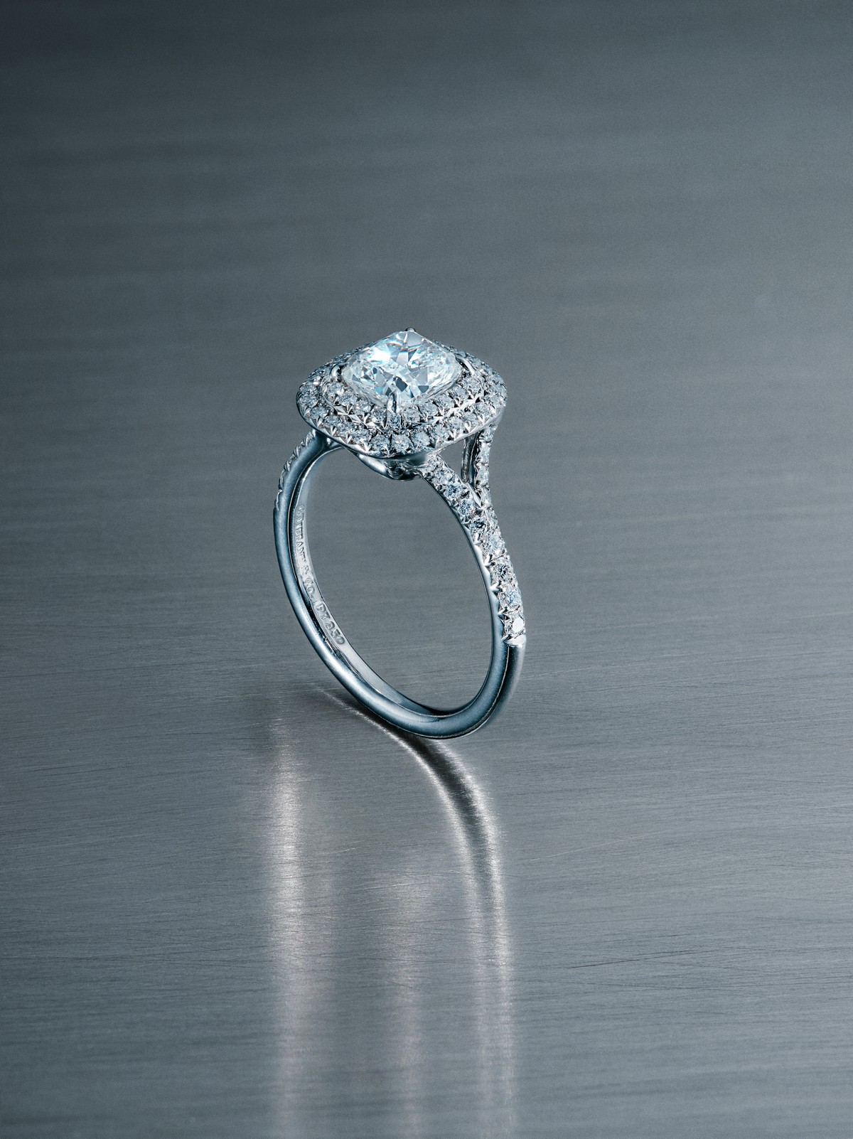Anello Tiffany & Co., in vendita su eBay
