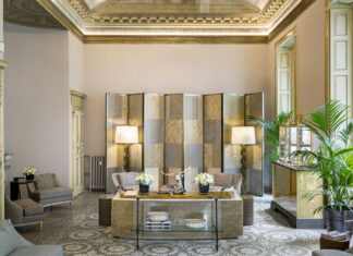 Entriamo nei nuovi spazi di Buccellati a Milano: inaugurato il Piano Nobile in via Montenapoleone Uno degli spazi del Piano Nobile di Buccellati, in una foto di Silvia Rivoltella