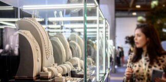 Torna a Vicenza VO Vintage 2025, la mostra dedicata ai gioielli d’epoca Gioielli esposti a Vicenzaoro