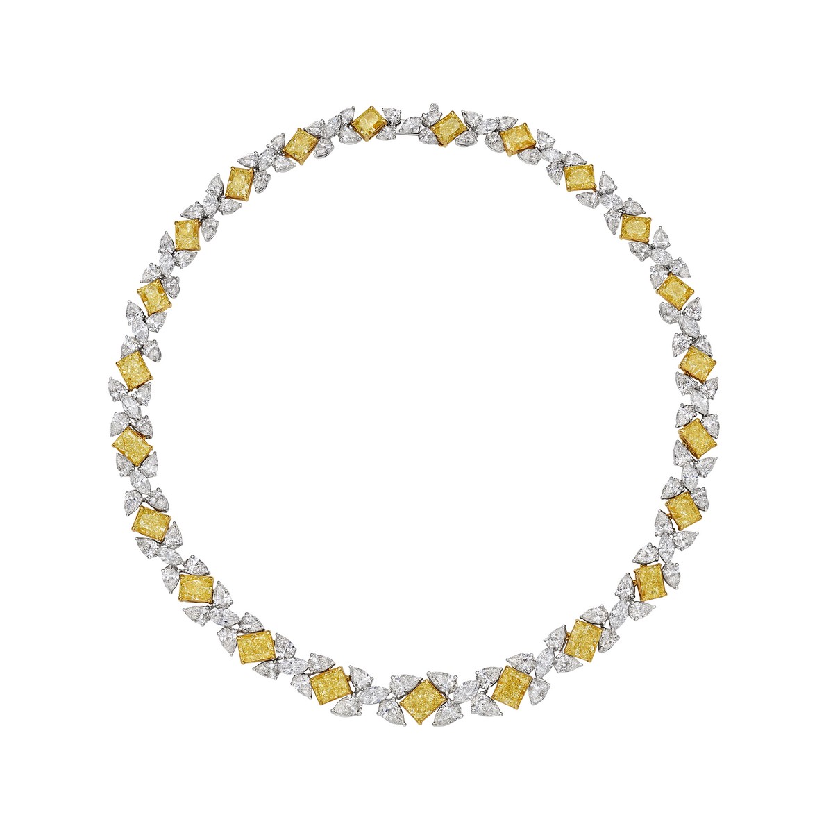 The Dorry, 68 carati di diamanti gialli e incolori tagli radiant, goccia e marquise in una collana in oro bianco e giallo 18ct