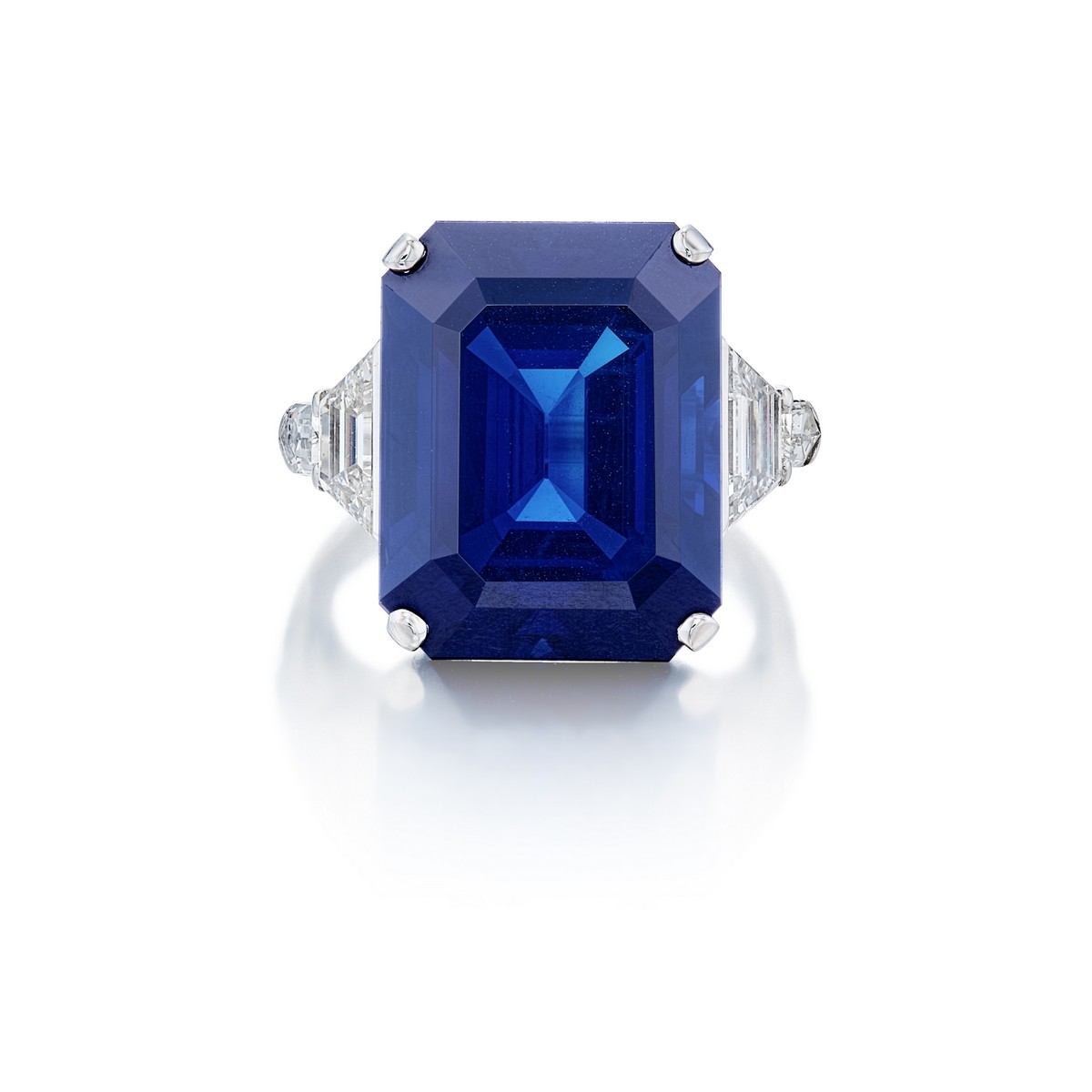 Anello Cartier con zaffiro e diamanti
