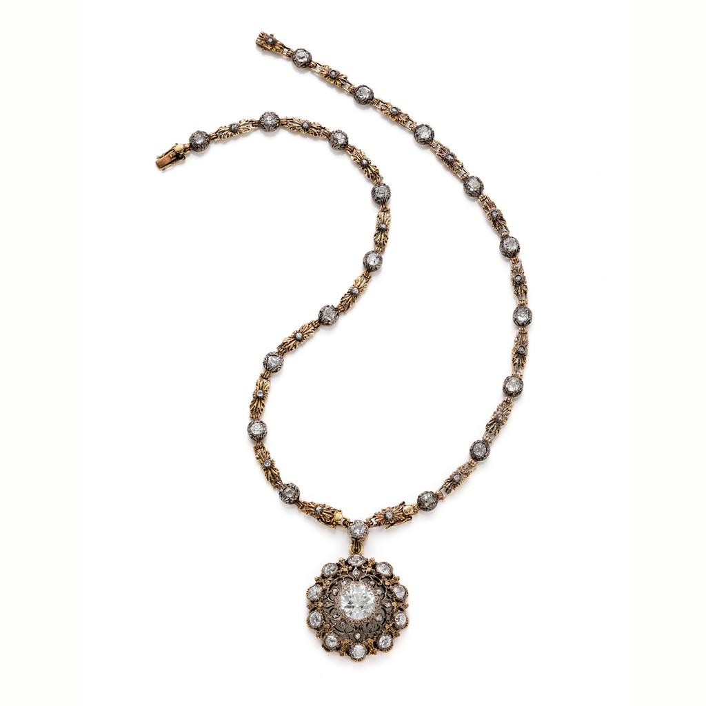 Collier Buccellati in oro giallo, argento e diamanti, collezione Dora VonWiller.