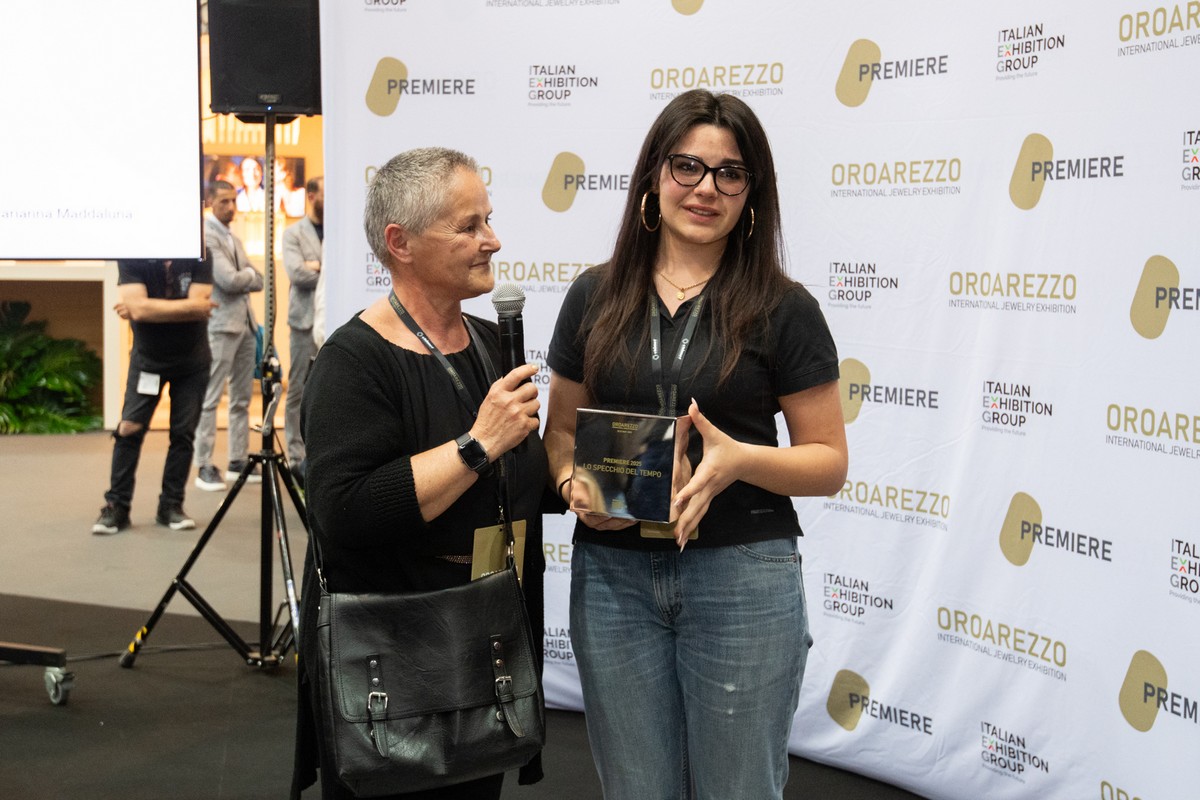 Premiazione della studentessa Marianna Maddaluna nella categoria “Talents”