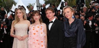 Festival di Cannes 2025: il red carpet brilla di eleganza con le creazioni Chopard e i look delle star del cinema Angelina Jolie, Marie Colomb, Finn Bennett e Caroline Scheufele sul red carpet