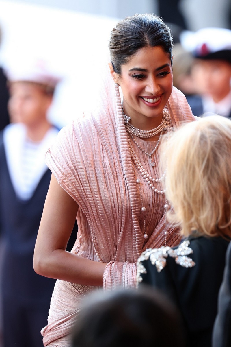 Janhvi Kapoor sul red carpet