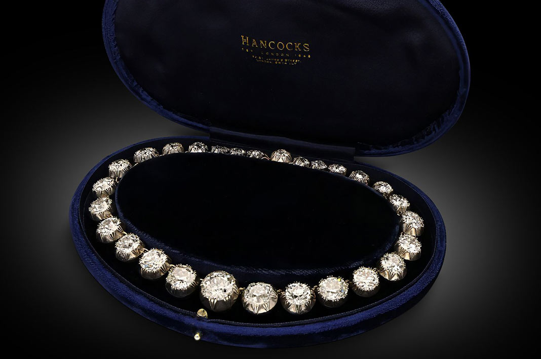 nck129967_10_HOME Collana rivière georgiana protagonista del mese di Luglio della rubrica Jewel of the Month di Hancocks London