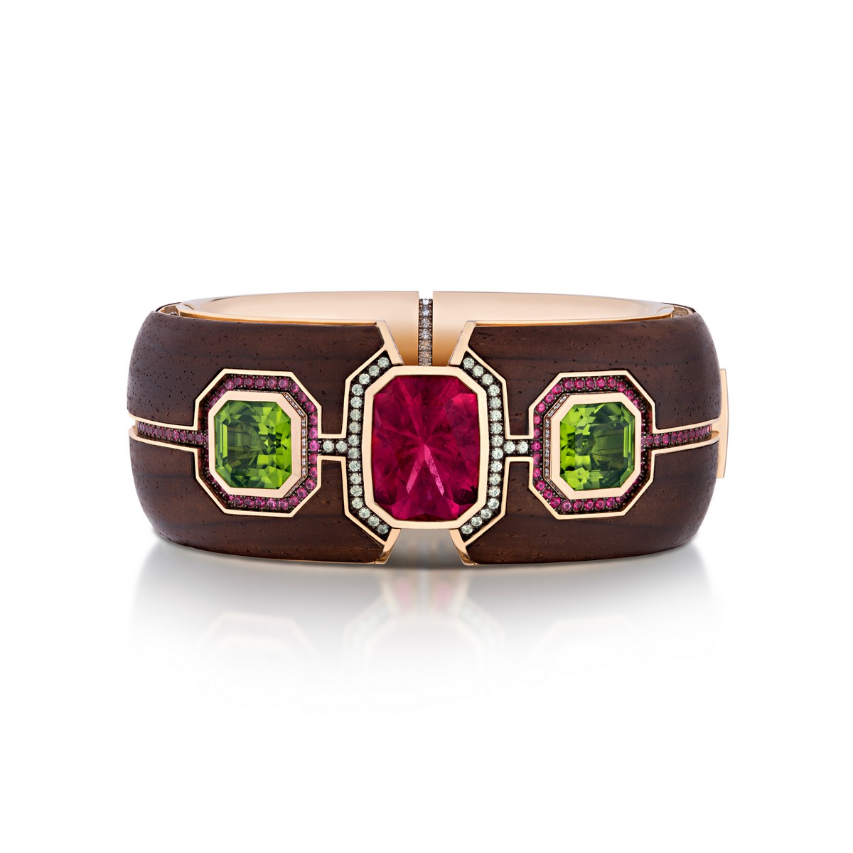 Bracciale “Elements”, vincitore per la categoria Best of Show e primo posto in Business/Day Wear