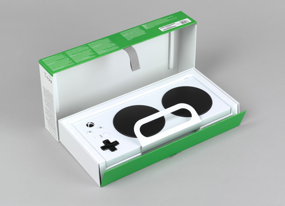 Controller adattivo per la console Microsoft Xbox
