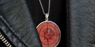 Il Trend Notebook di GemGenève 2026: il futuro del gioiello tra gemme di nicchia, perle XL e sostenibilità creativa Collana in diaspro dalla collezione “Happy Gems” di Herbert Stephan